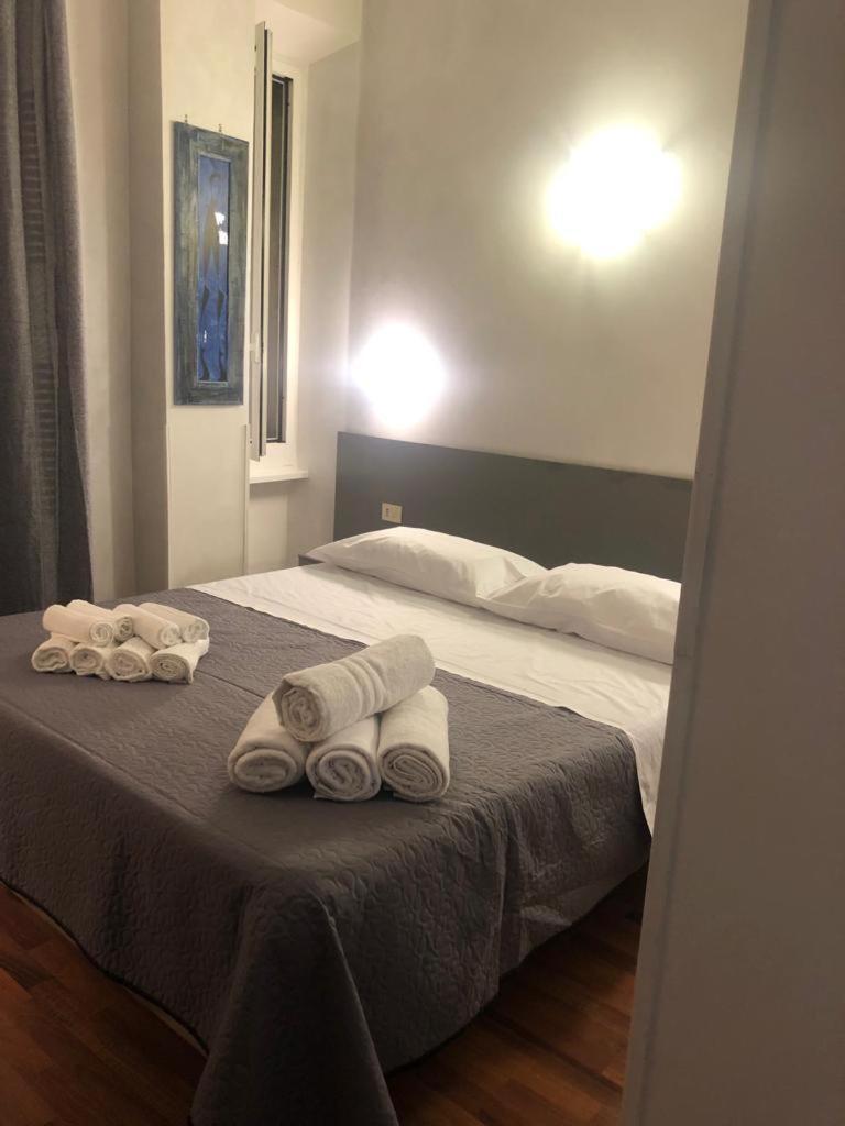 Alma Rooms Appia Roma Exterior foto